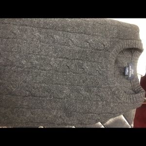 This is a brand new Brooks Brothers sweater